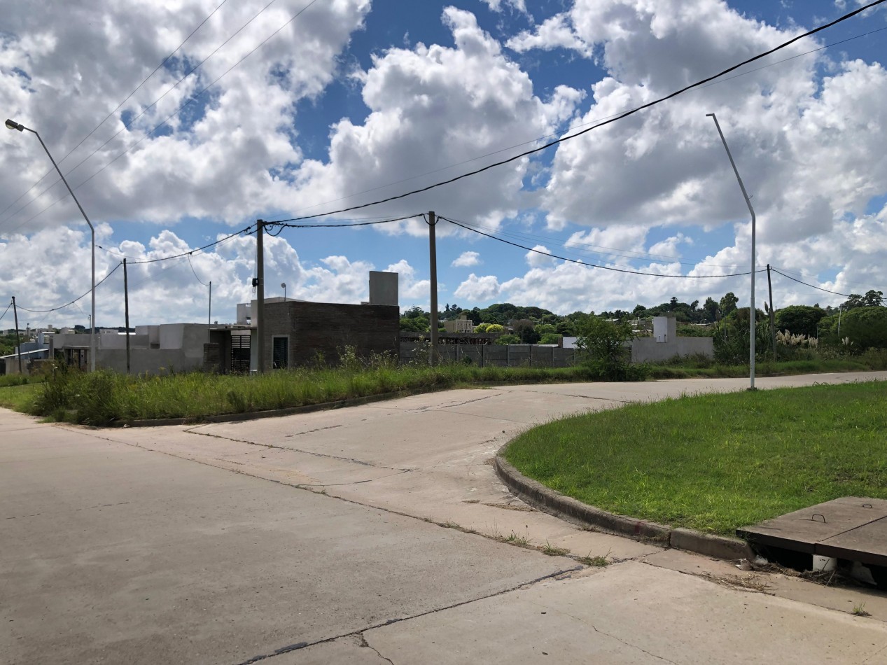 Terrenos de 300 m2 en Loteo Altos del Paracao 1